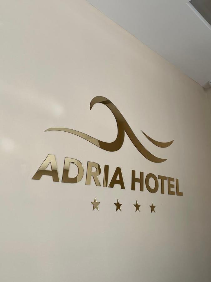 Adria Hotel Golem  Eksteriør billede